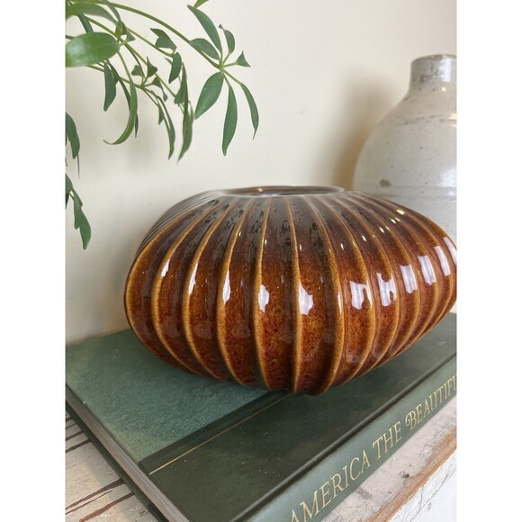 Vintage Brown Fluted Hexagon Ribbed Shaped Glazed Unique Retro Vase Planter - Picture 9 of 9